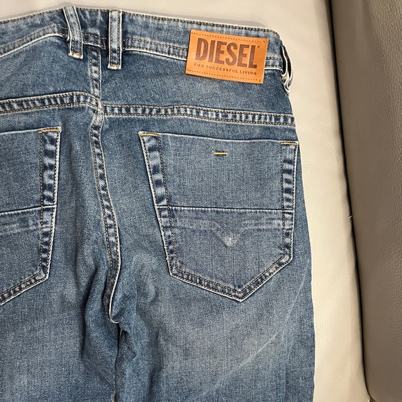 NWT - Diesel Thommer Slim Fit Jeans - W29 L32 - Picture 9 of 11